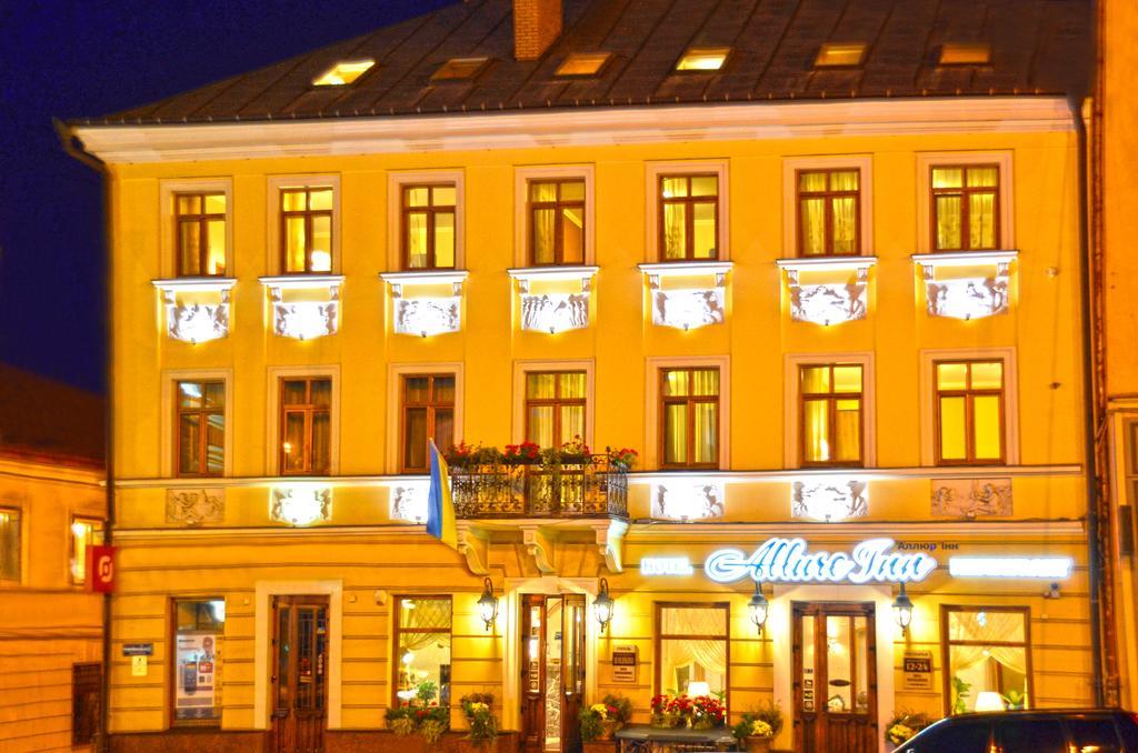 Allureinn Hotel And Spa Tsjernivtsi Eksteriør bilde